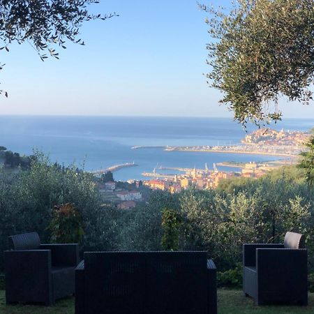 Отель Le Jardin Sur Mer Avec Bike Et Mtb Tour Империя Экстерьер фото